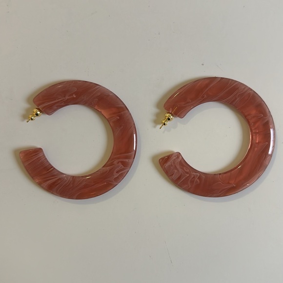 Cult Gaia Kennedy Earrings Pink NWT - Picture 2 of 5